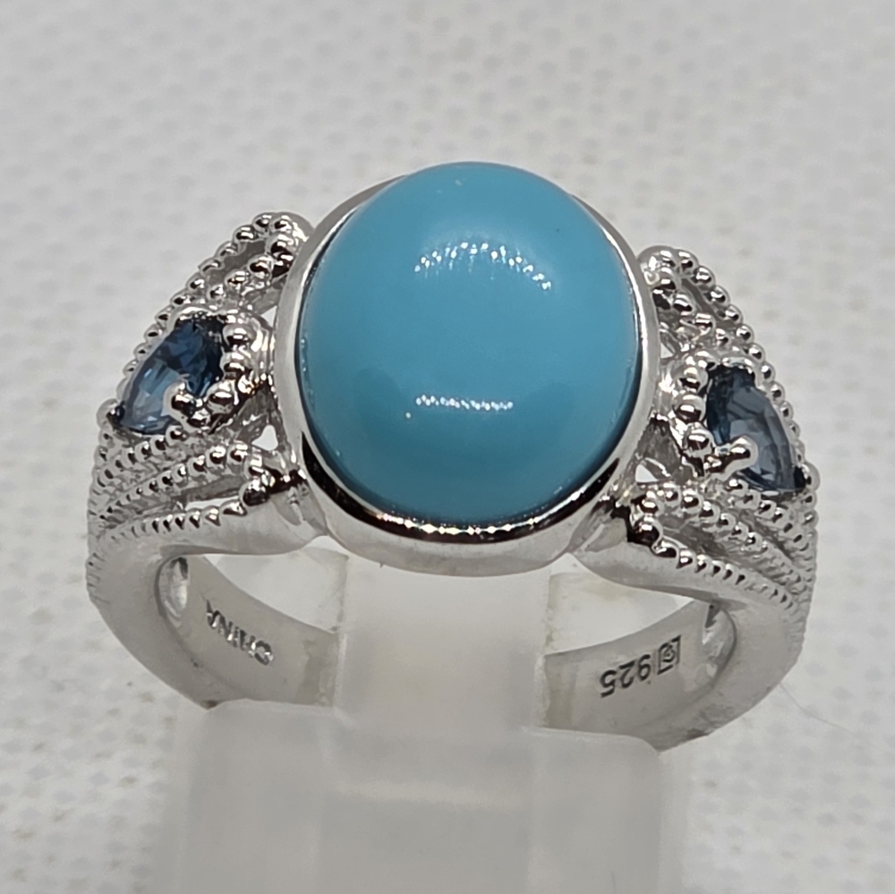 NWOT  Rare Estate Designer Signed Sleeping Beauty Turquoise Ring